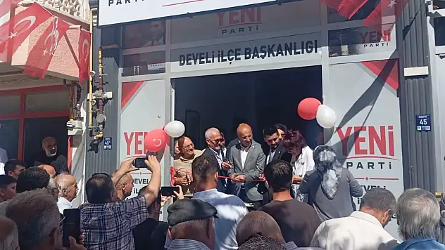Develi'de siyasette yeni dönem! Yeni Parti resmen kapılarını açtı