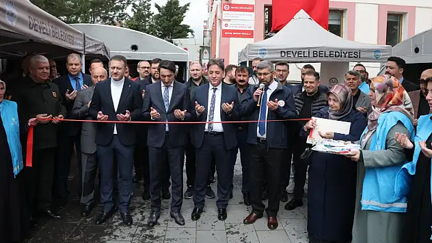 Develi'de üç gün sürecek kermes kapılarını açtı