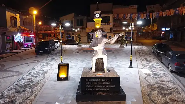 Develi'den Aşık Seyrani'ye dijital vefa: Gurbetçilerden olay albüm!