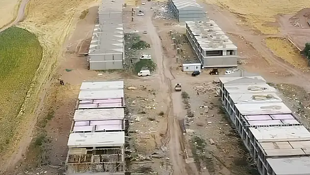 Develi Galericiler Sitesi yıl sonuna hazırlanıyor: 45 dükkan ilçeye kazandırılacak!