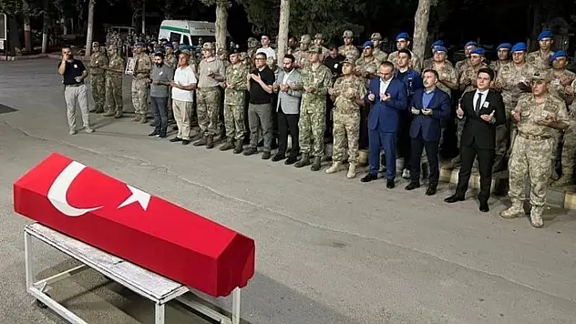 Kayserili şehit son yolculuğuna uğurlandı