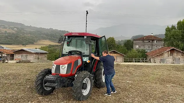 Doğuştan görme engelli Yılmaz, köyündeki yaşamıyla herkese örnek oluyor!