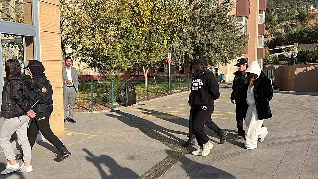 Dolandırıcılık ve bahis şebekesinde milyarlarca liralık işlem hacmi tespit edildi!