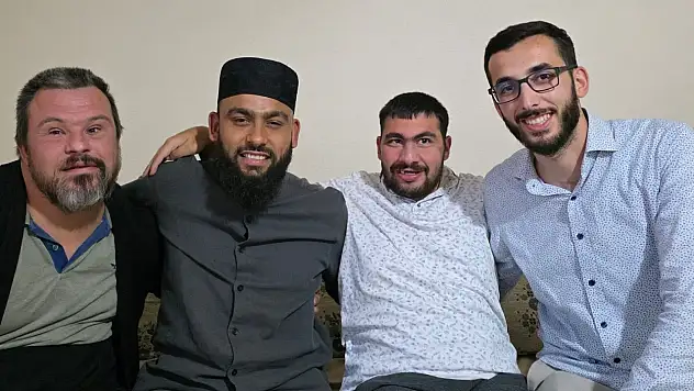 Down sendromlu Savaş'ın ilahi sevgisi anlamlı buluşmayla taçlandı!