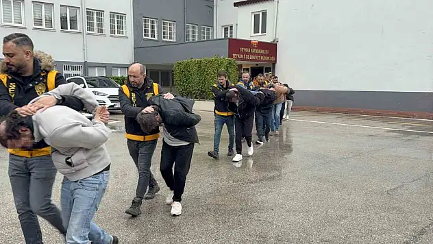 Adana'da dublörlerle 10 milyonluk vurgun: Kod adları 'Profesör', 'Firavun' ve 'Azad' çıktı