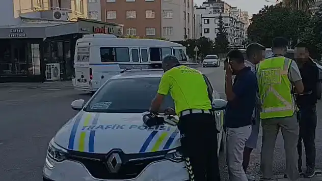 Düğün konvoyu pahalıya patladı! 8 sürücüye 168 bin TL ceza