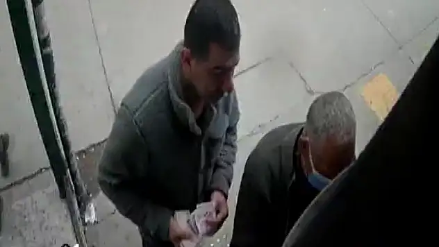 Düğünlerde para çalmıştı, bu kez ATM'de ortaya çıktı: Yaşlılara hedef aldı!