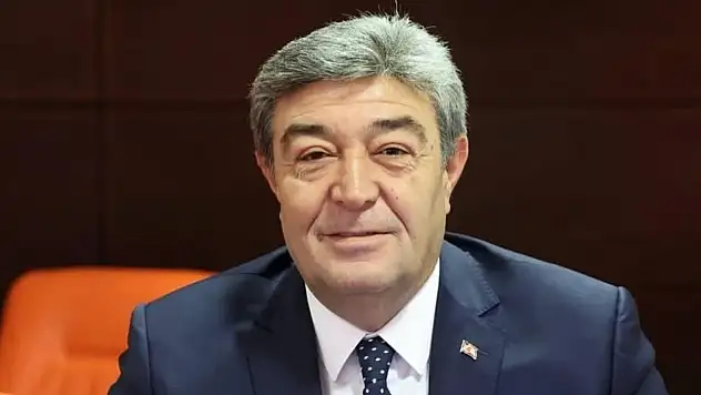 Dursun Ataş'tan 24 Temmuz mesajı: 'Basın demokrasinin güçlenmesinde vazgeçilmez bir role sahip'