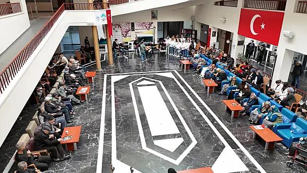 Ekmekten eğitime, ulaşımdan süt desteğine: Kayseri'de 110 milyon TL'lik sosyal destek!