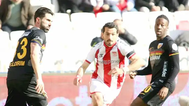 Emrah Başsan Amedspor'a imza atacak mı? Mehmet Altıparmak'tan sürpriz karar