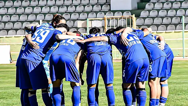 Erciyes 38 FK yine aynı kaderi yaşadı! Son dakikada yıkıldık