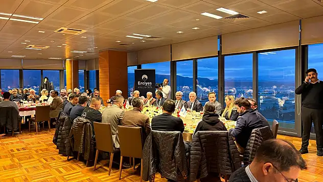 Erciyes Anadolu Holding iftarda basın mensuplarıyla buluştu