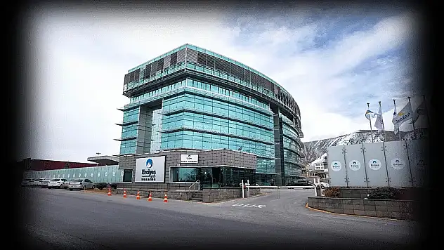 Erciyes Anadolu Holding taşınıyor mu?