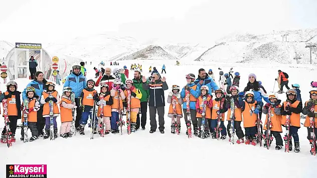 7'den 70'e herkes kayak öğreniyor