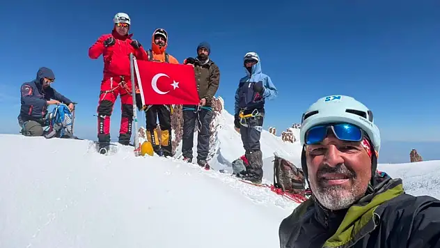 Erciyes Kuzey Buzulu Tırmanışı tamamlandı