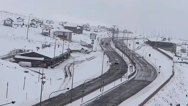 Erciyes'te nisan karı sezonu uzattı