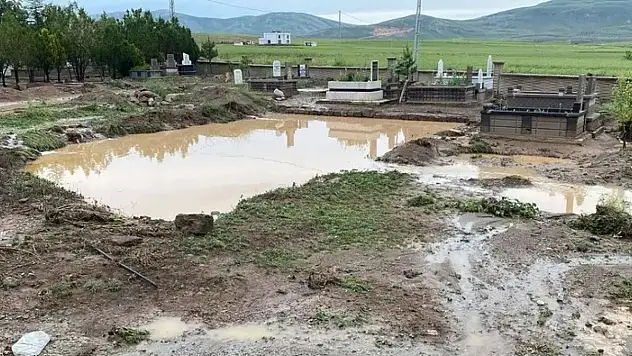 Erciyes'ten gelen sel Develi'de tarlaları vurmuştu! O dere için kritik adım