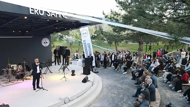 Erciyes Üniversitesi kampüsünde müzik dolu açılış