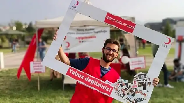 Erciyes Üniversitesi'nde Kızılay hareketliliği
