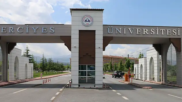 Erciyes Üniversitesi'nde o isim görevine bir kez daha atandı!