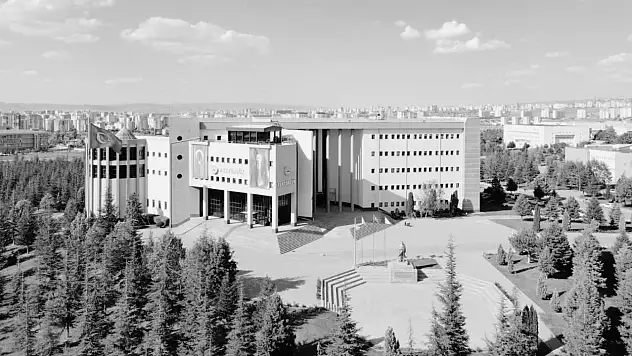 Erciyes Üniversitesi'nden yürek burkan paylaşım! Altun da sessiz kalmadı