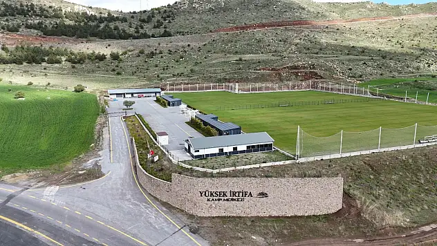 Erciyes Yüksek İrtifa Kamp Merkezi kulüplerin gözdesi oldu