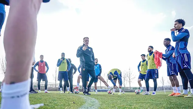Erling Moe'dan kritik uyarı: Kayserispor'da Kasımpaşa maçı öncesi dikkat çeken detay