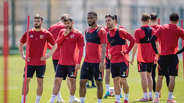 Erling Moe'nin yüzünü güldüren gelişme! Kayserispor'da taşlar yerine oturuyor