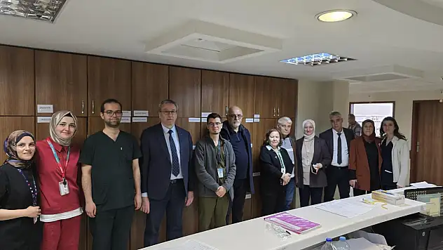 ERÜ'de Başhekim'den hastanelere bayram ziyareti: Tek tek birimleri gezdi!
