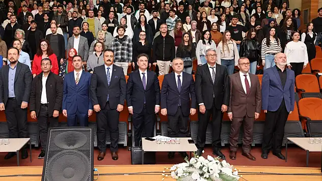 ERÜ'de yeni akademik yıl 'Terörsüz Türkiye İletişimi' dersiyle başladı!