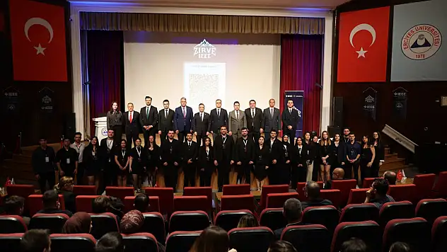 ERÜ'de 'Zirve IEEE' etkinliği düzenlendi