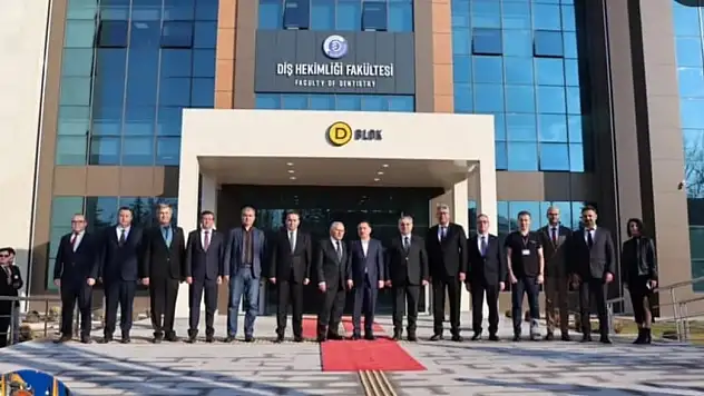 ERÜ Diş Hekimliği Fakültesi ek binası açıldı