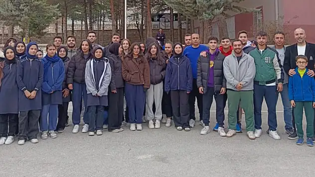ERÜ'LÜ gençler Yahyalı'da sportif etkinlikler düzenledi