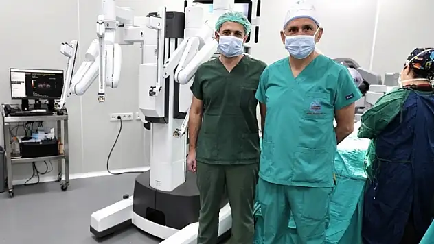 ERÜ'lü uzmanlar uyardı: 45 yaş üzeri Erkekler kontrol yaptırmalı