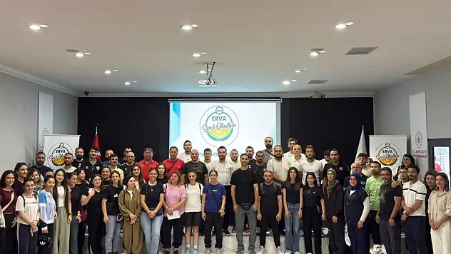 ERVA Spor Okulları antrenörleri bir araya geldi