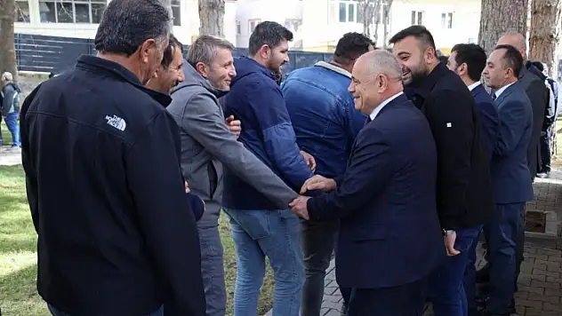 Esat Öztürk personelle bayramlaştı, yeni dönem için net konuştu