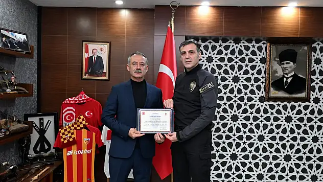 Eski Emniyet Müdür Yardımcısı Güldaş'tan operasyon açıklaması