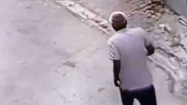 Eski eşine bıçaklı saldırı: 8 yerinden yaraladı