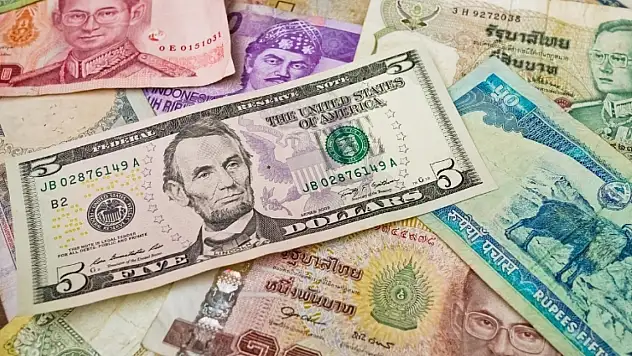 Euro, Dolar, Sterlin, Frank ne kadar oldu? (17 Nisan Perşembe)