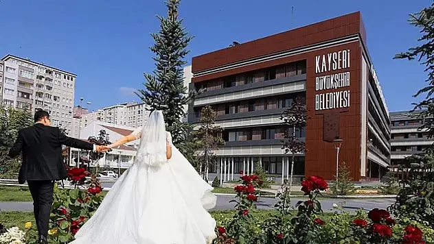 Evlenecek çiftlere müjde! Büyükşehir'den evlilik öncesi eğitim