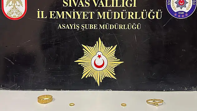 Evlilik ümidiyle kandırdılar, kaçamadan yakalandılar