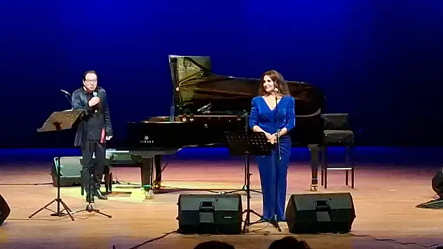 Fazıl Say Kayseri'de sahnede ezber bozdu! Daha çıkmadan yeni albümden parçalar çaldı