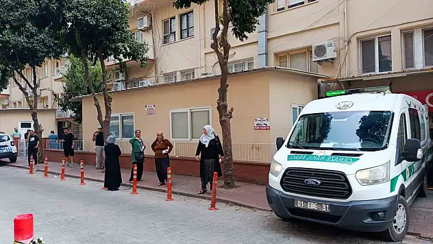 Adana'da kazada hayatını kaybeden Defne bebek ve sürücünün naaşı adli tıptan alındı