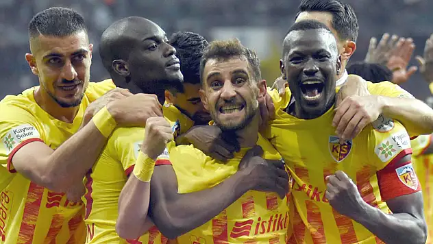 Fenerbahçe maçı sonrası hüngür hüngür ağlamıştı