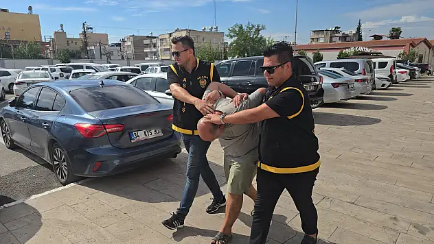 Film gibi soygun: Ayrıldığı iş yerinden 7 saatte 115 kilo gümüş çaldı!