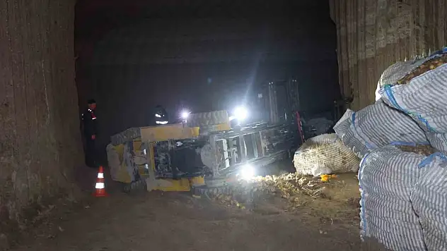 Forkliftin altında kalan işçi hayatını kaybetti!