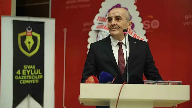 Gazetecilere saldıran YÖK protokol ekibine tepki