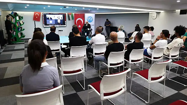 Gazze'deki eğitime dikkat çekildi - Beklenen program KAYÜ'de gerçekleştirildi!