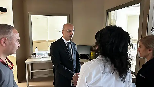 Genç'ten Yoğun Bakımdaki Şerafettin Bahadır'a Ziyaret