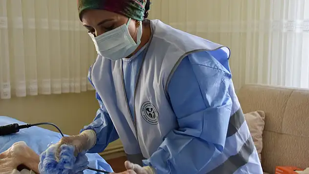 Genç ya da yaşlı fark etmiyor: Kocasinan Belediyesi'nden anlamlı destek